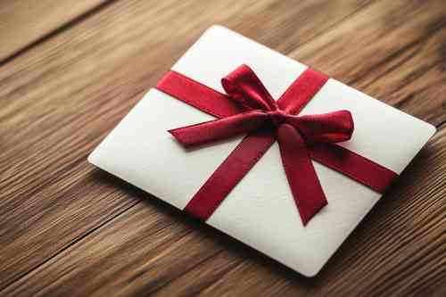 Gelegenheitsgeschenke und Anstandsschenkungen